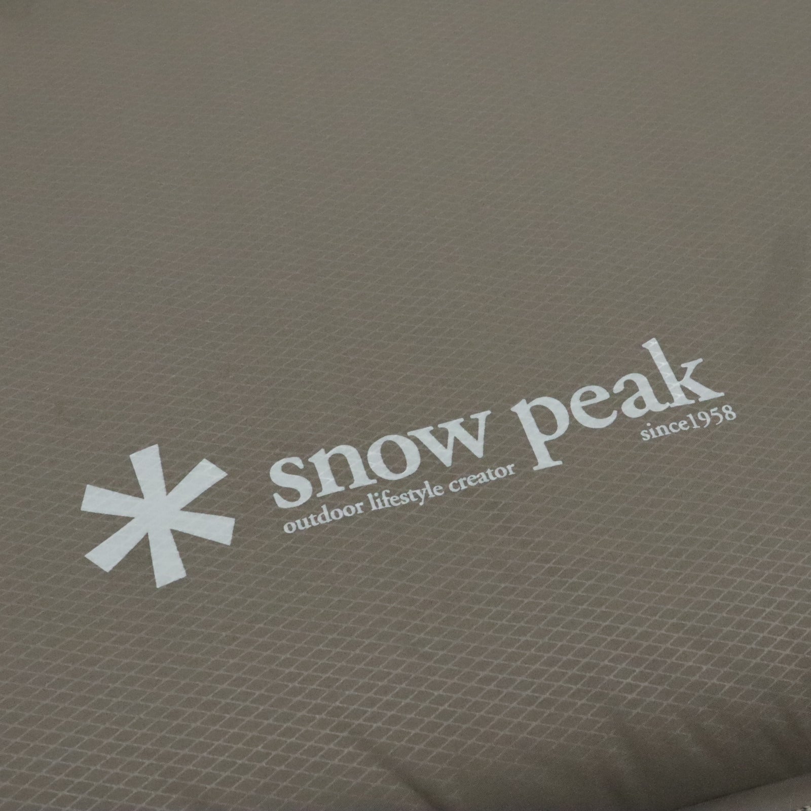 キャンピングマット2.5w(TM-193)|スノーピーク(Snow Peak)【公式
