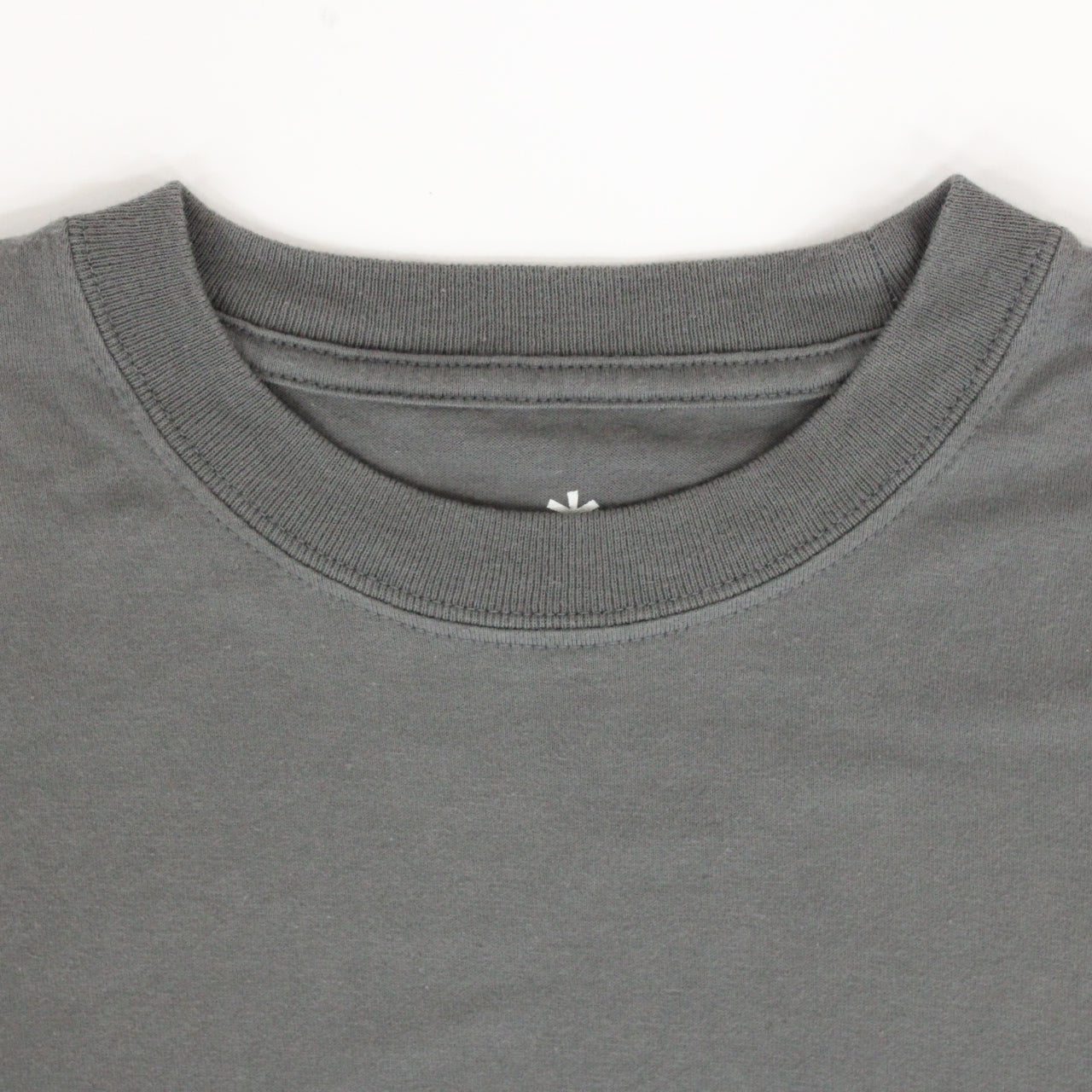 Field Suite SPA HQ Tshirt S Charcoal(SPA-TS-22SU001)